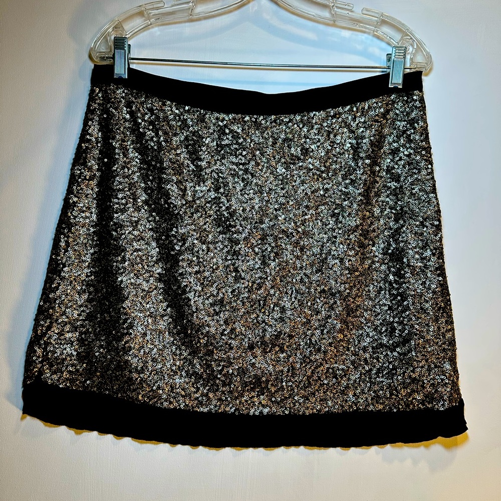 Cool Sequin Mini Skirt with side zip size 10